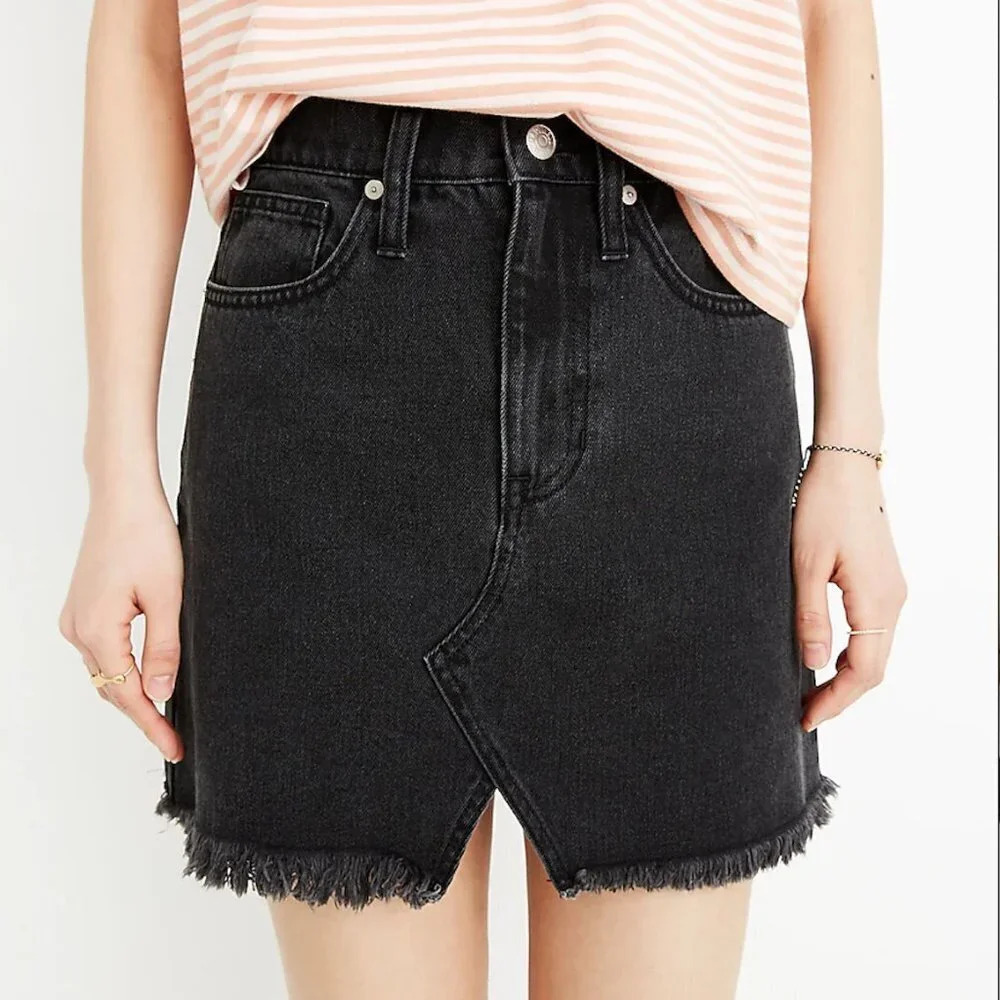 Madewell | Rigid Denim A-Line Mini Skirt in Lunar Wash Cutout Edition - Size 27
